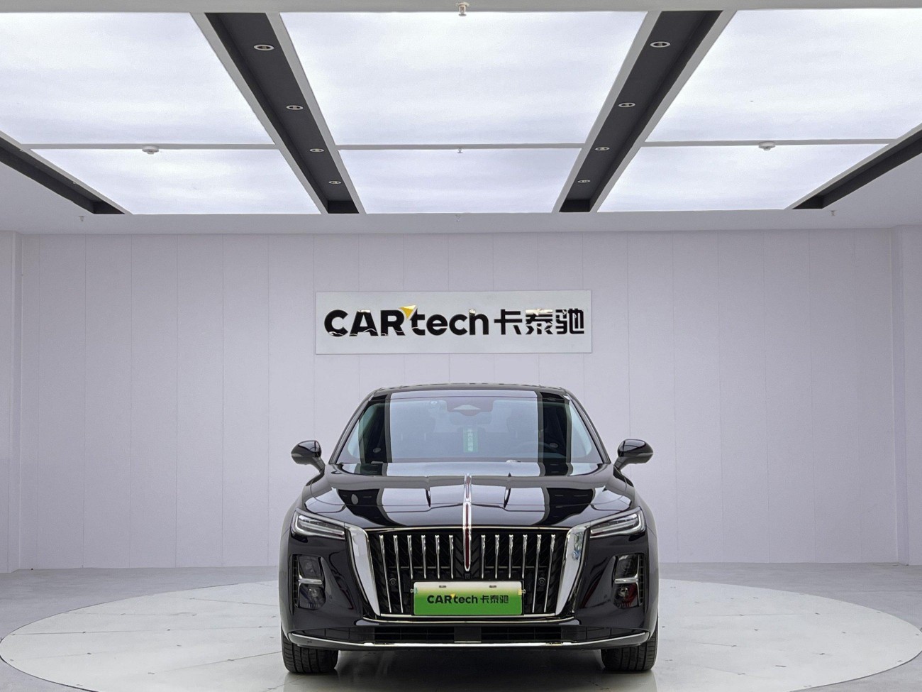 Hongqi H5 2025