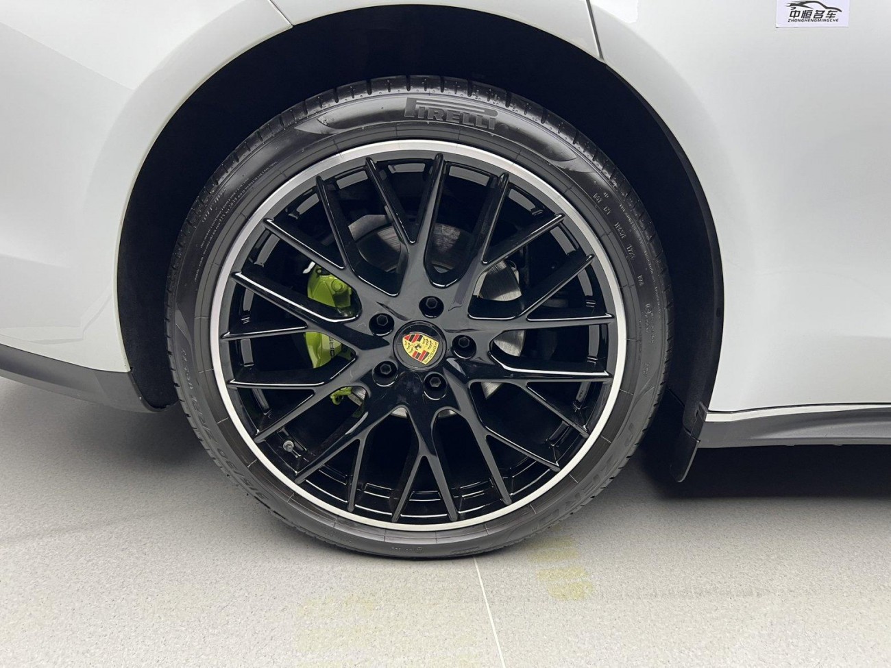 Porsche Panamera 2023