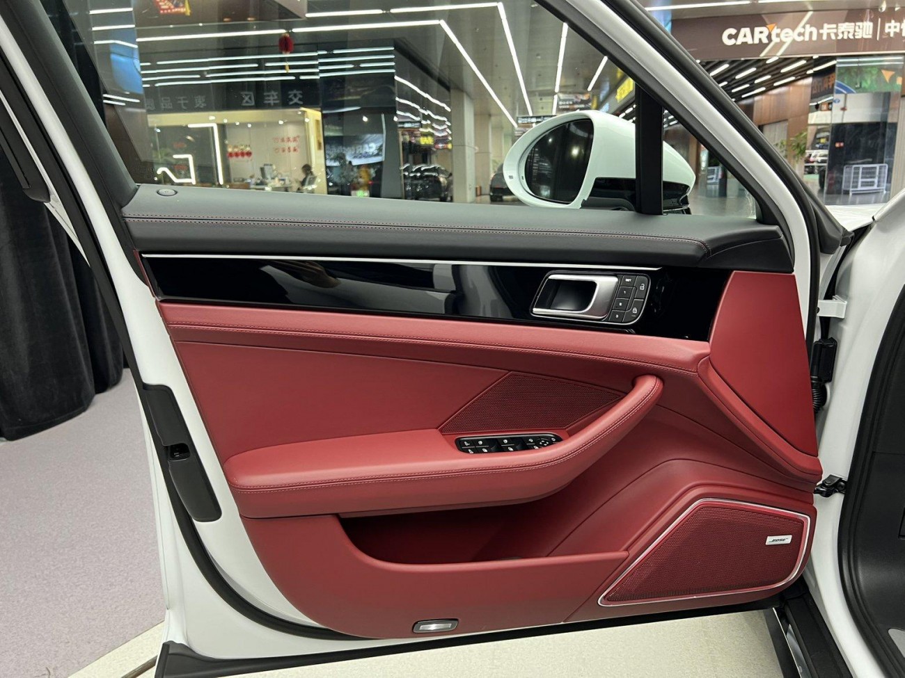 Porsche Panamera 2023