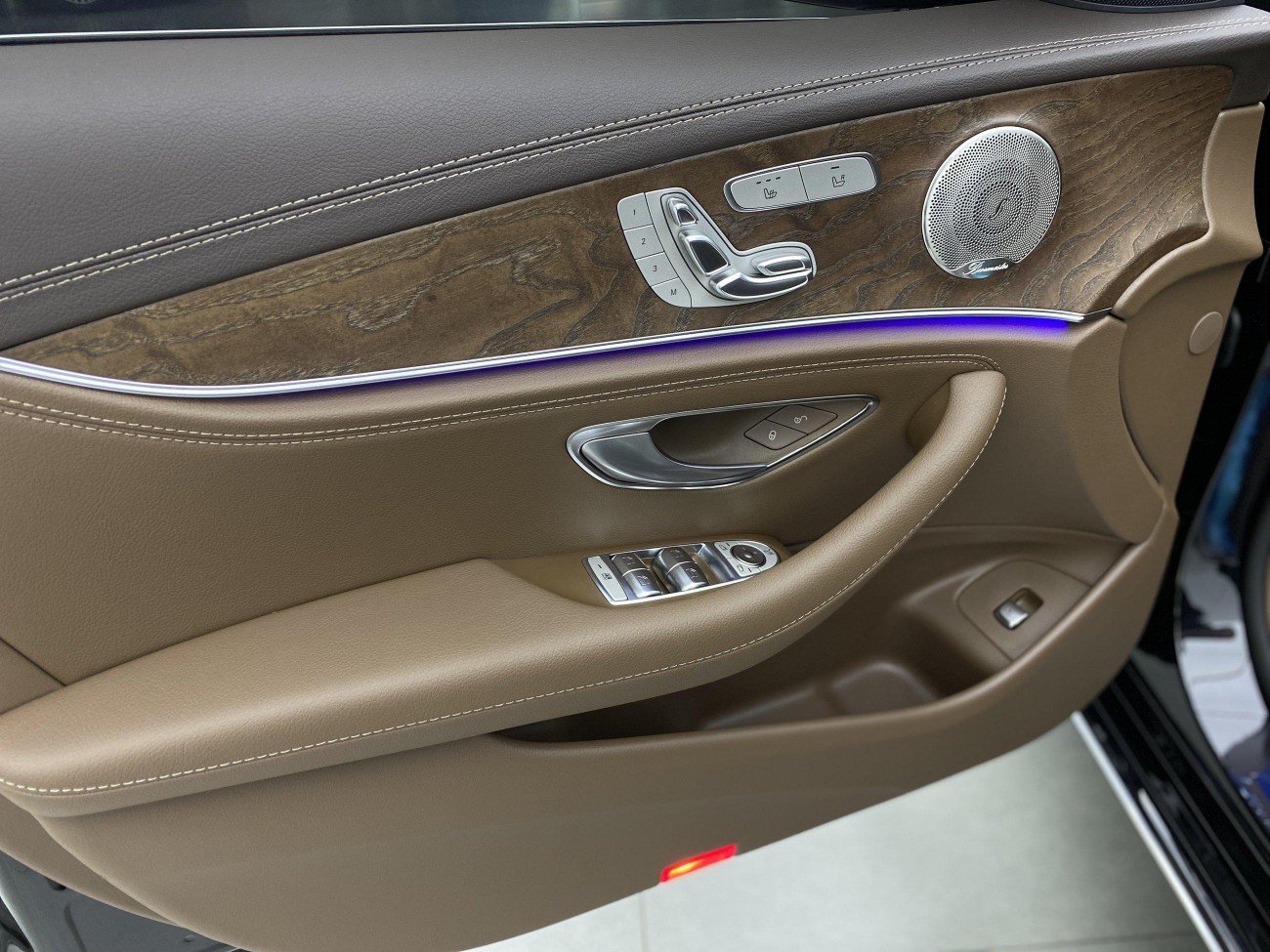Mercedes-Benz E 300 L 2023