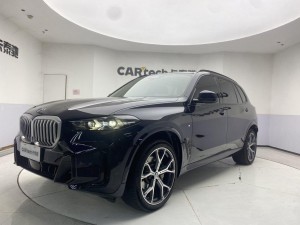 BMW X5 2024
