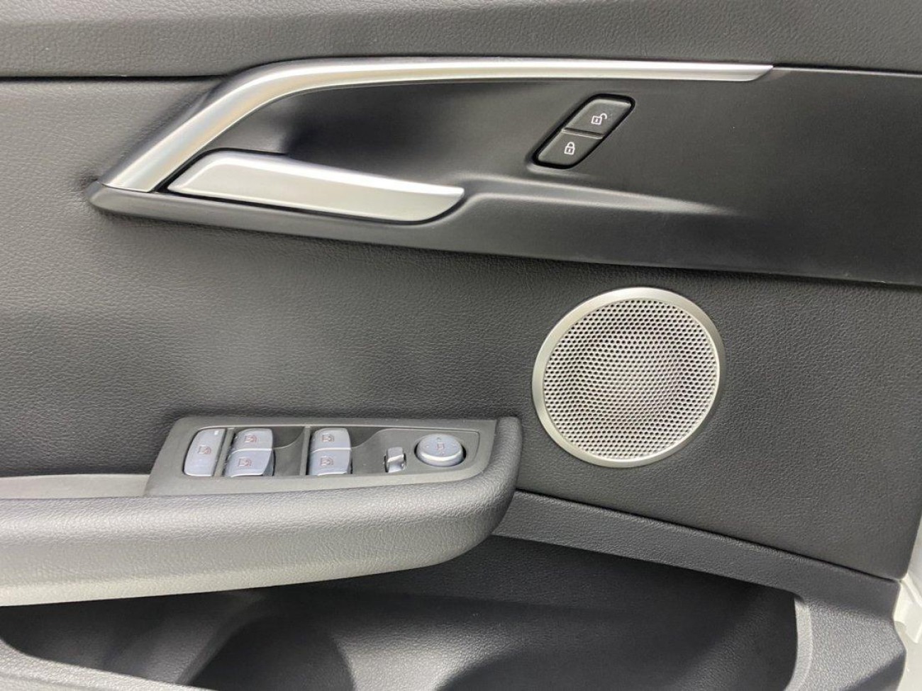 BMW 120i 2021