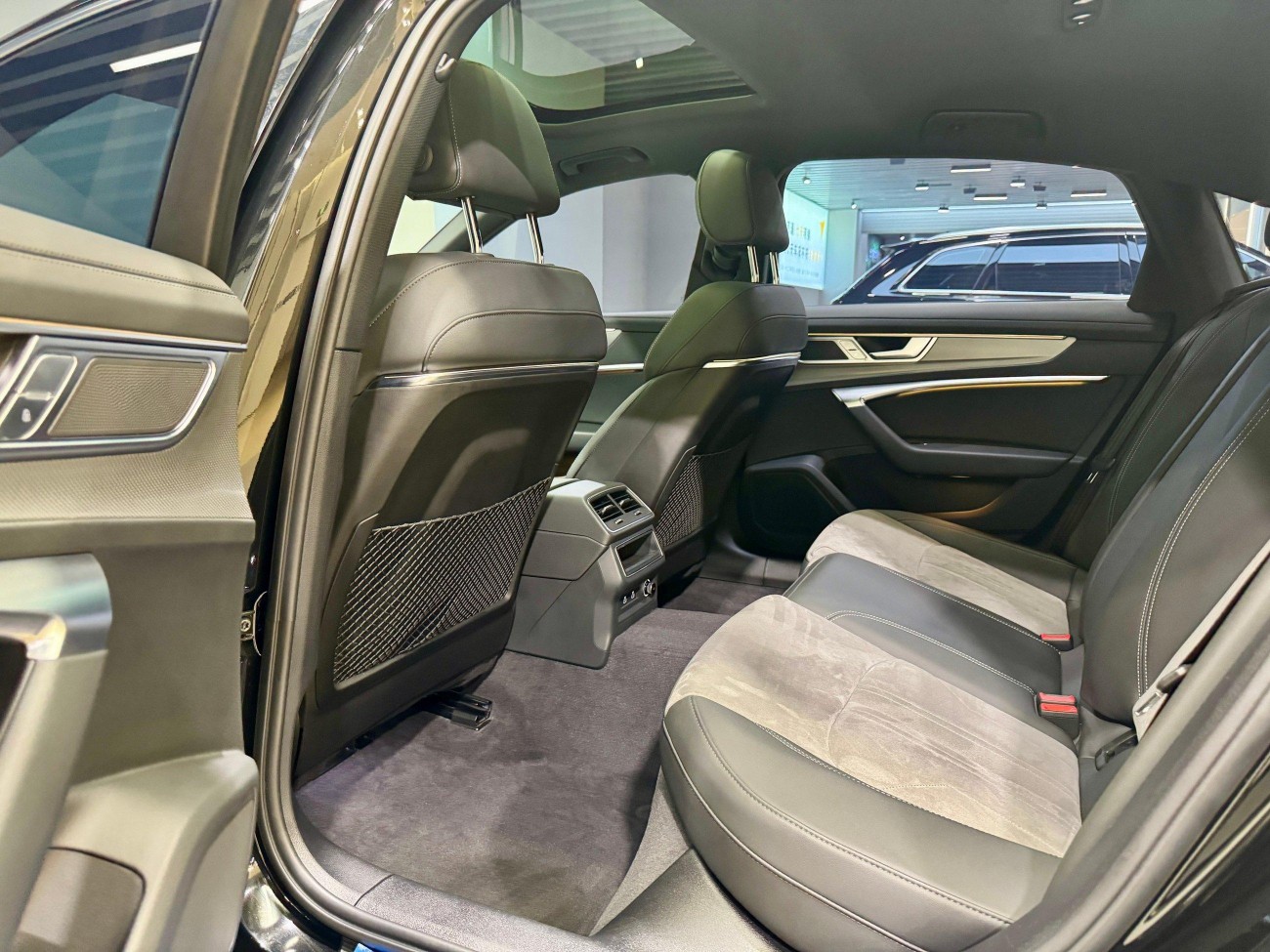 Audi A6L 40 TFSI 2025