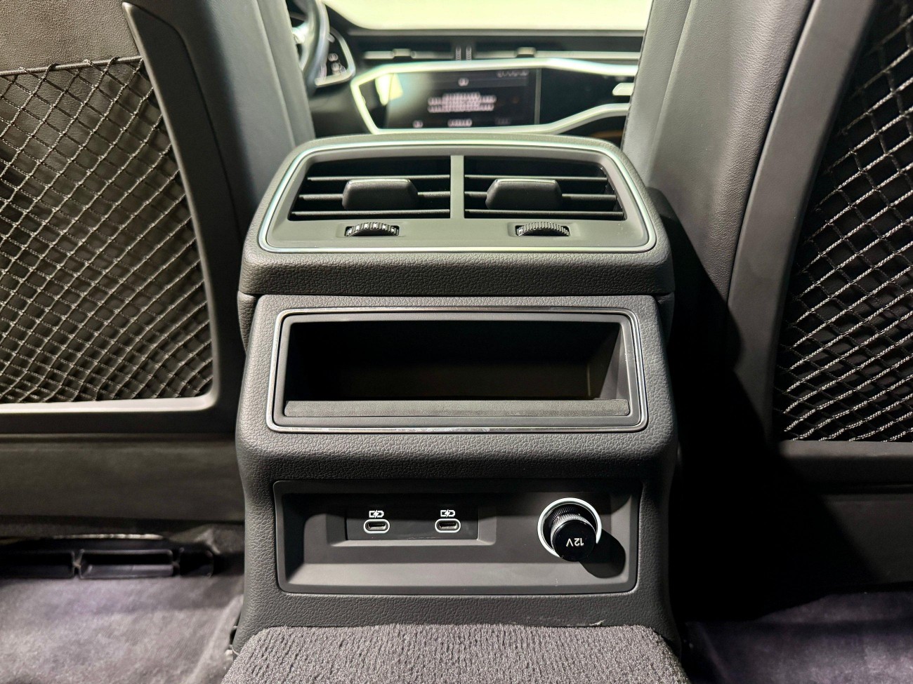 Audi A6L 40 TFSI 2025