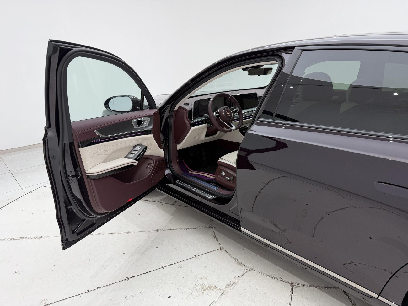 Hongqi H9 2026