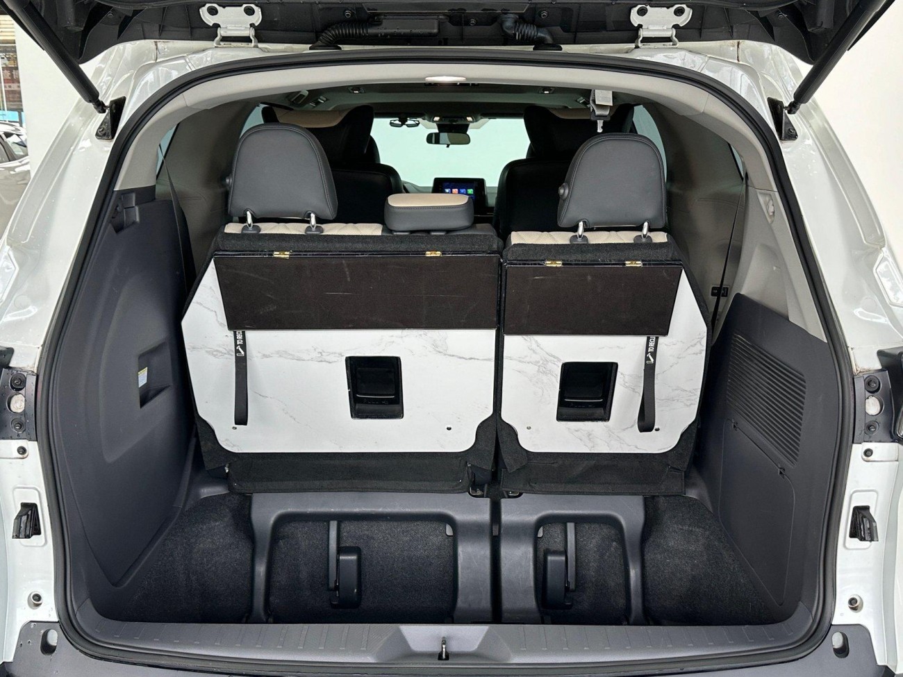 Toyota Sienna 2023