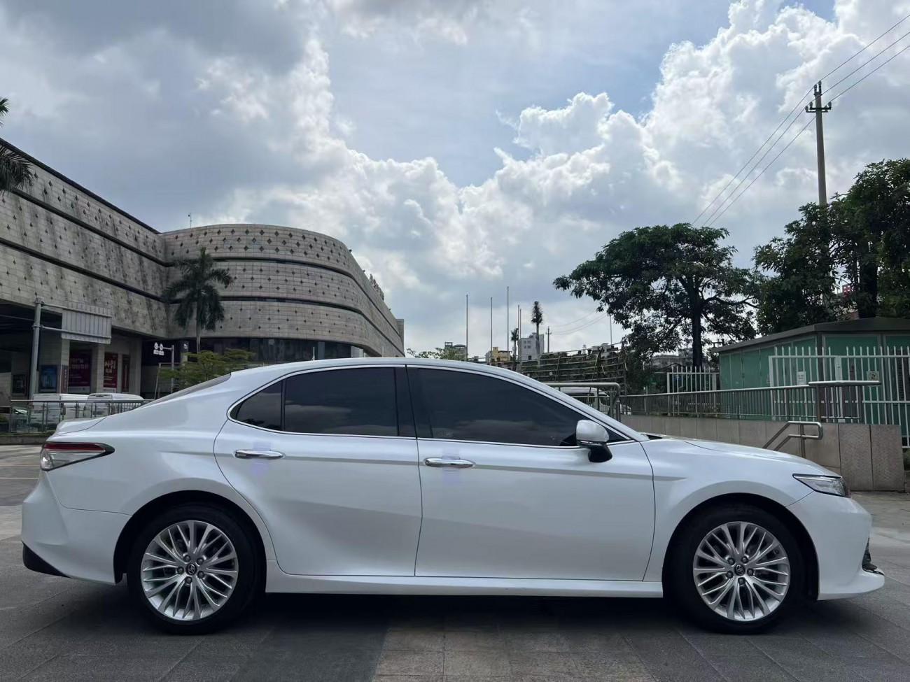 Toyota Camry 2019