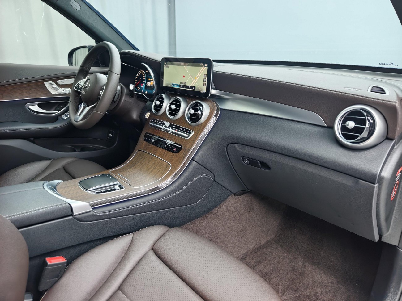 Mercedes-Benz GLC 300 L 2021