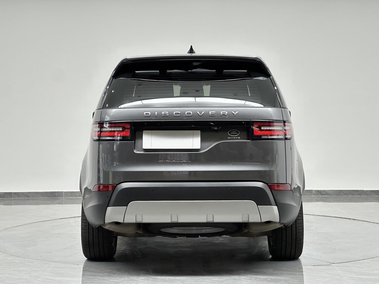 Land Rover Discovery 2018