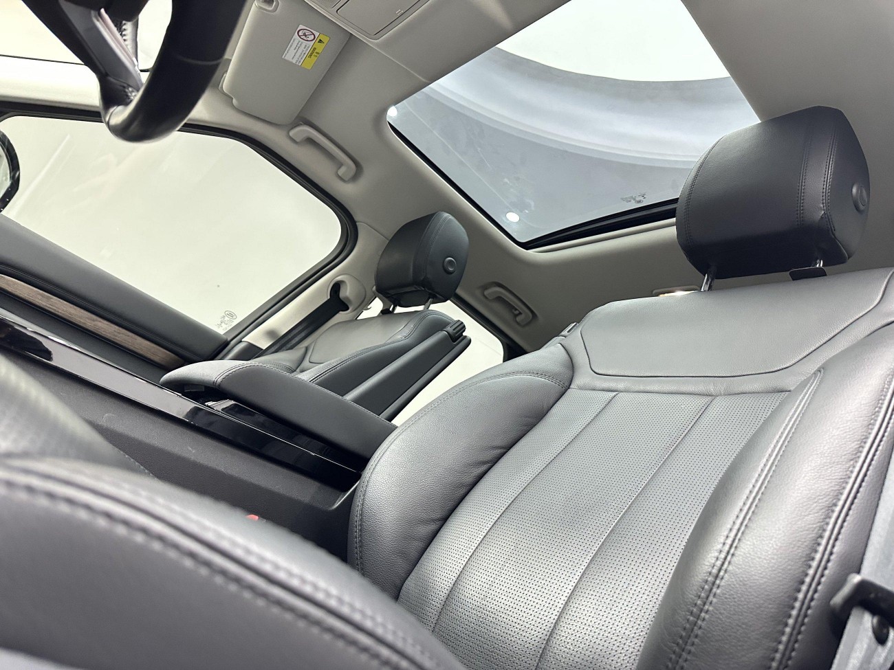 Land Rover Discovery 2018