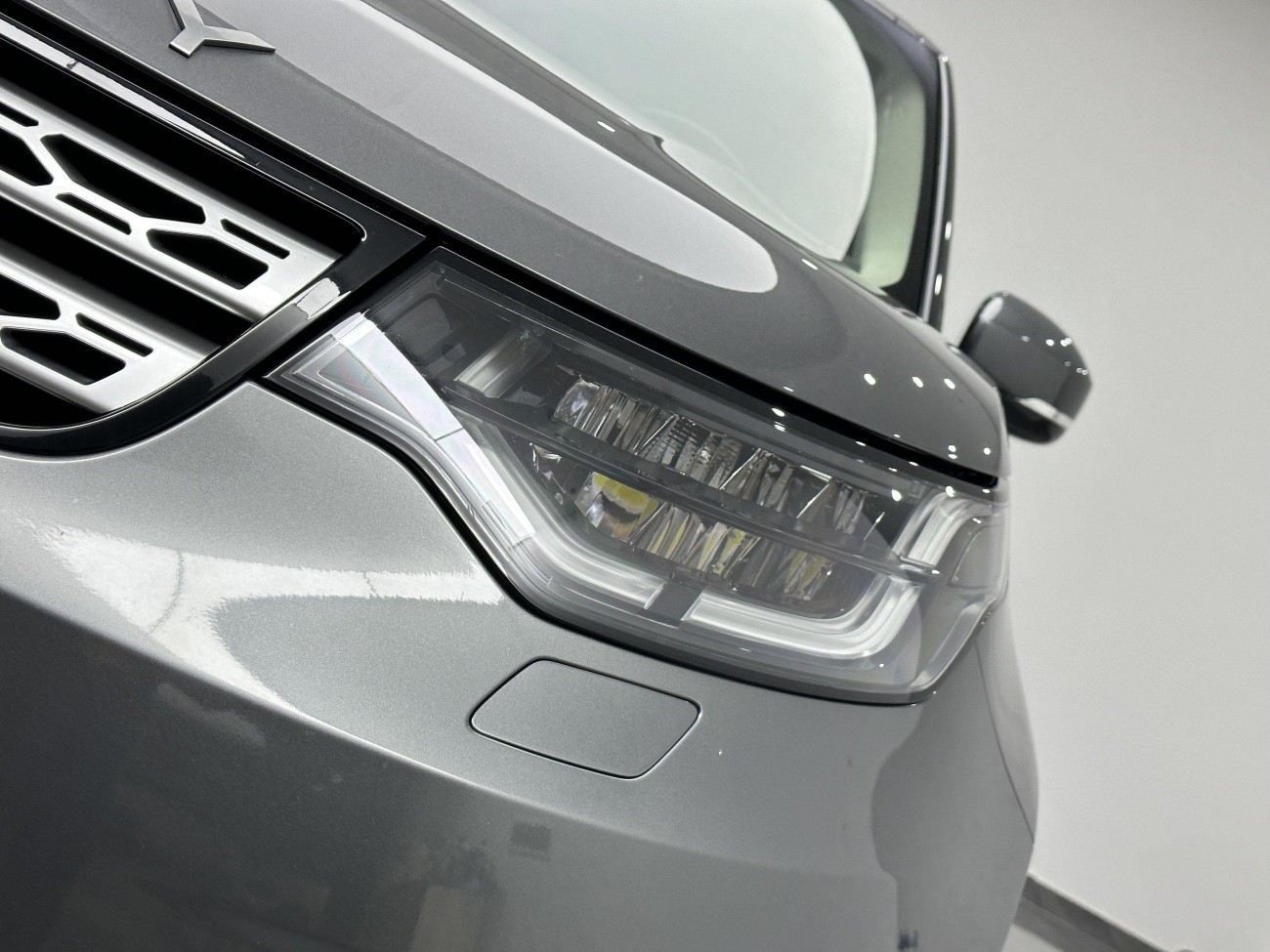 Land Rover Discovery 2018