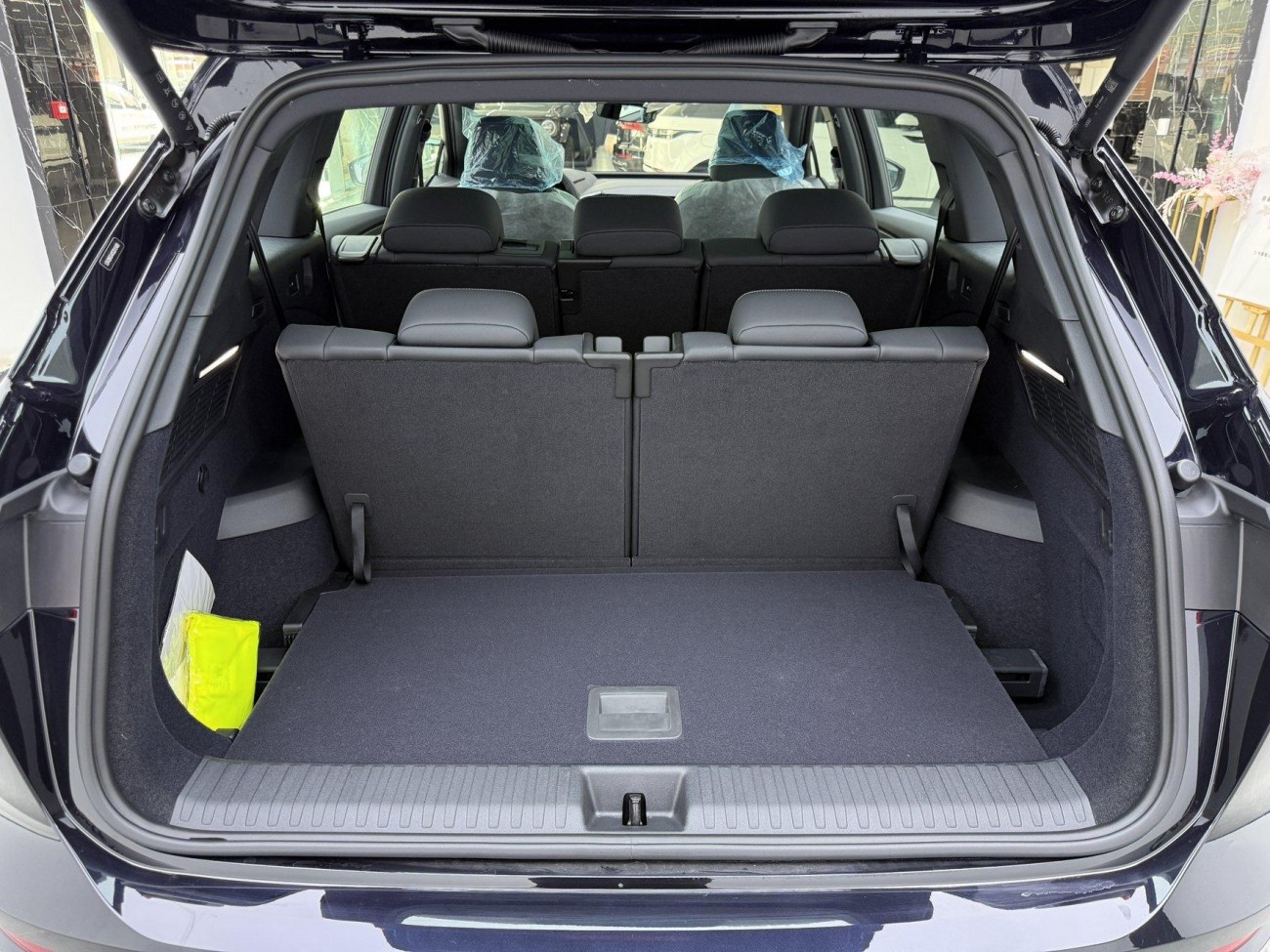 Audi Q5 e-tron 2025