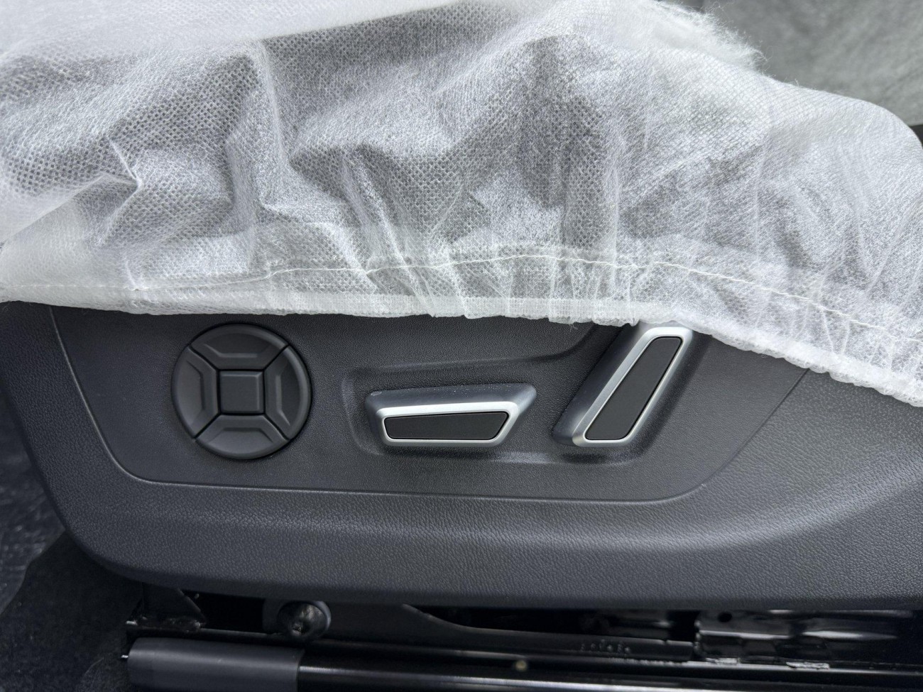 Audi Q5 e-tron 2025