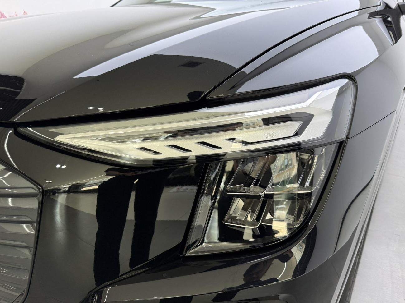 Audi Q5 e-tron 2025
