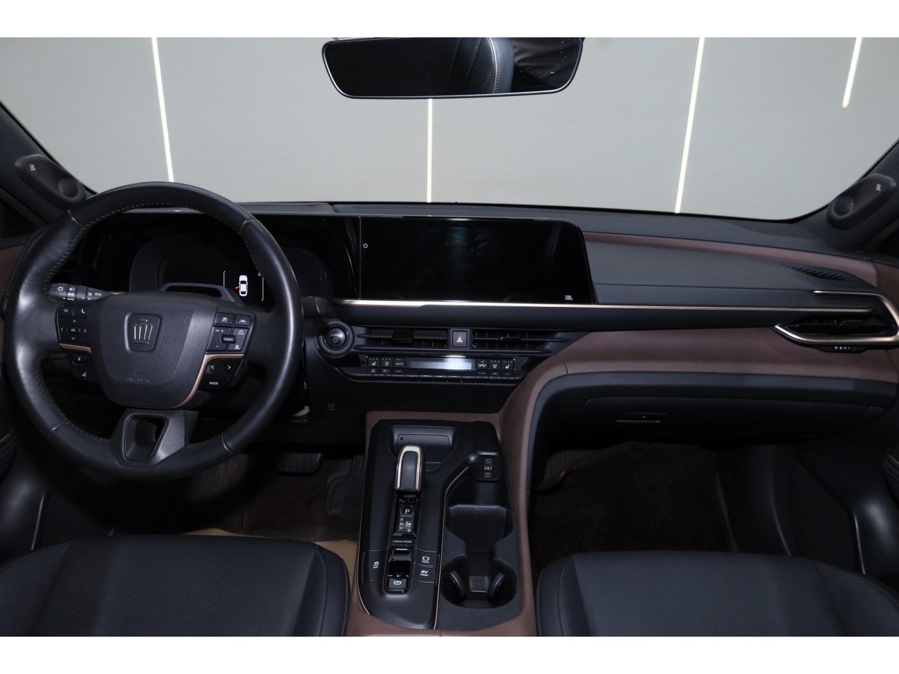 Toyota Crown 2024