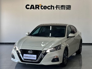 Nissan Teana 2022