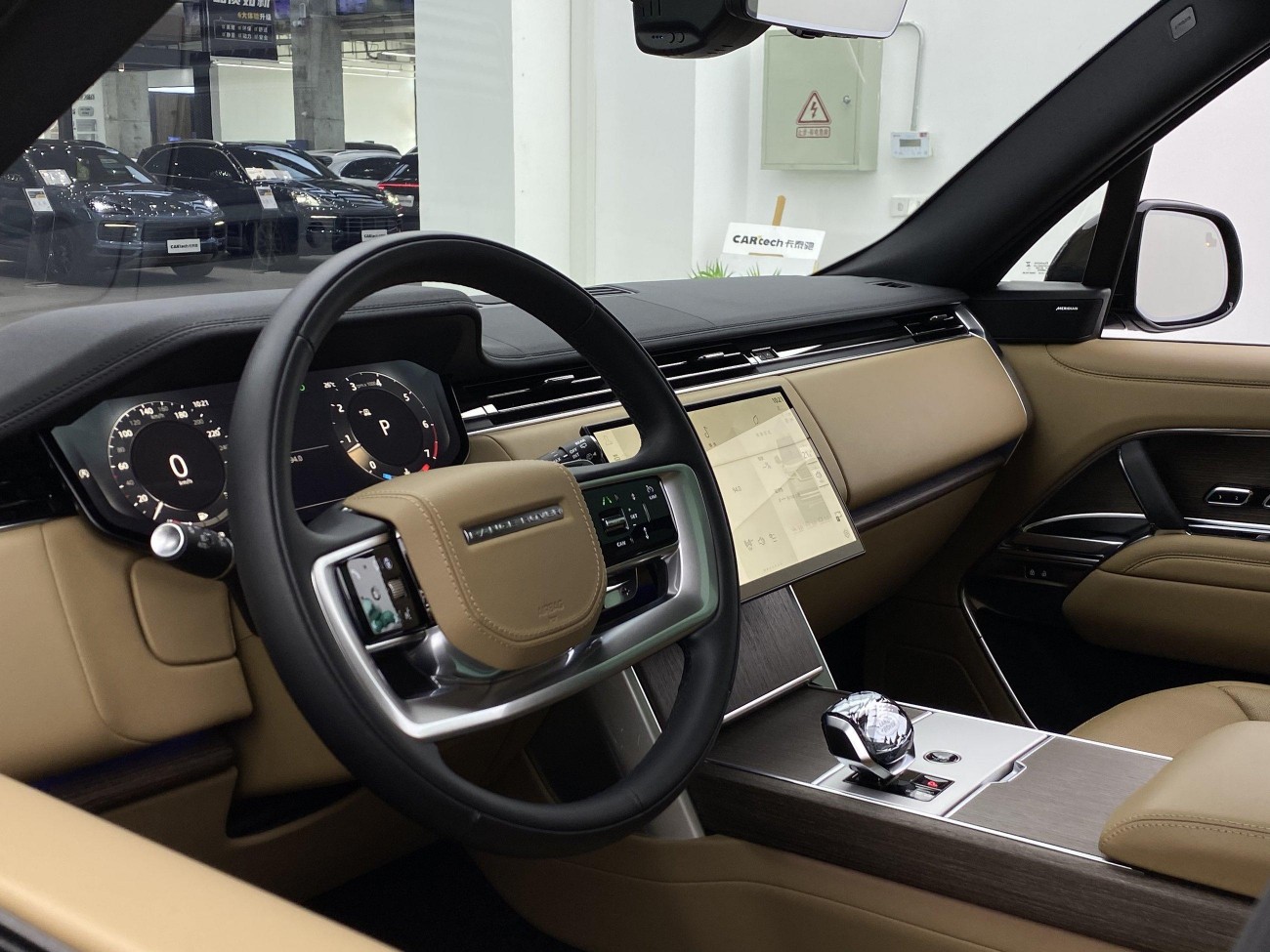 Land Rover Range Rover 2024