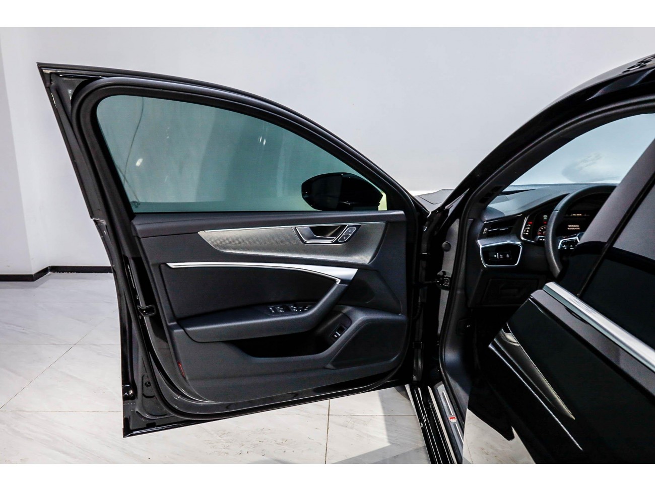 Audi A6L 45 TFSI 2023