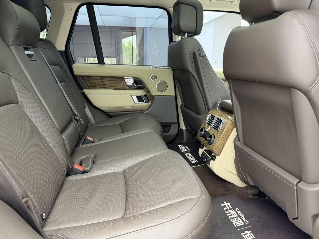 Land Rover Range Rover 2019