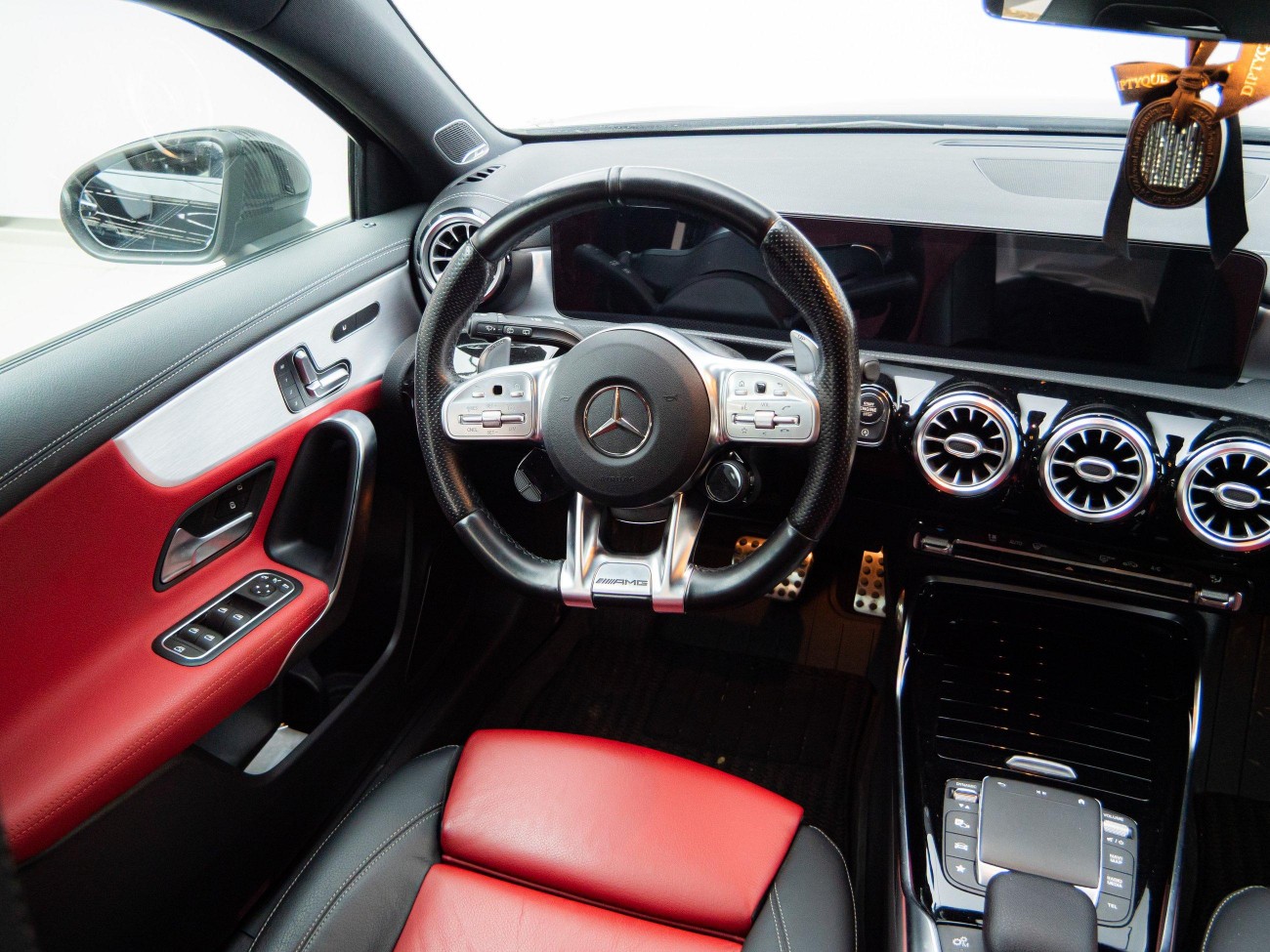 Mercedes-Benz A 35 4MATIC 2021