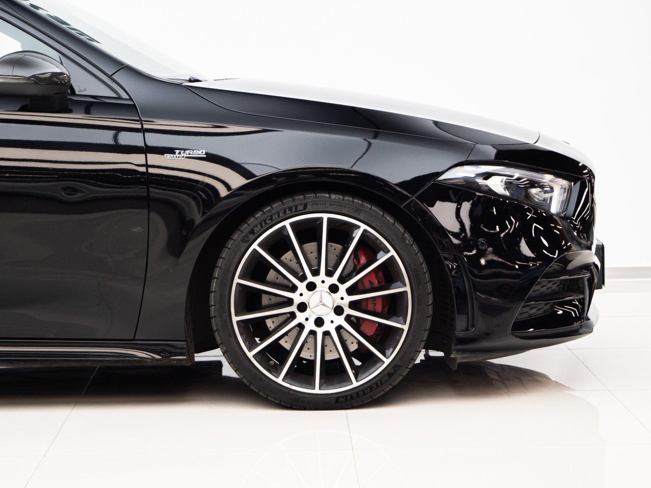 Mercedes-Benz A 35 4MATIC 2021