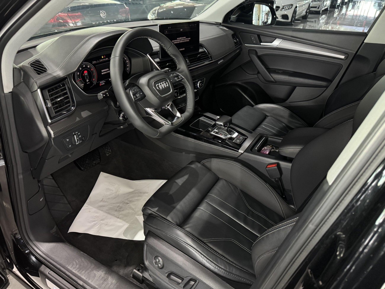 Audi Q5L 40 TFSI 2021