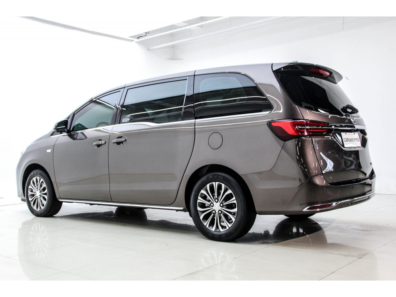 Buick GL8 2024