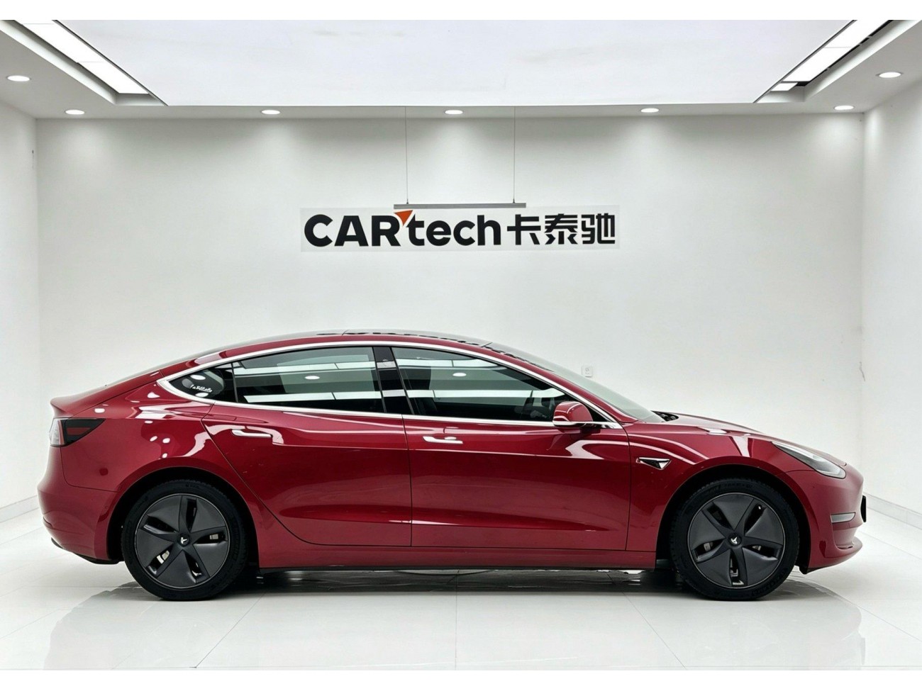 Tesla Model 3 2019