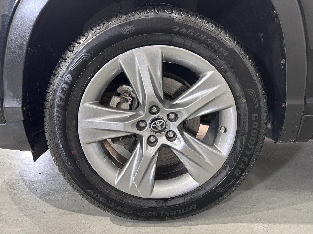 Toyota Highlander 2020