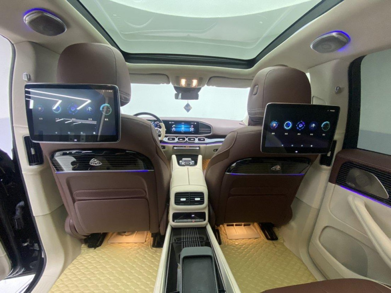 Mercedes-Benz GLS 450 2023