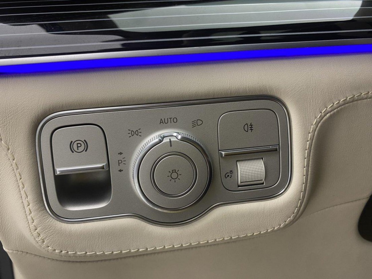 Mercedes-Benz GLS 450 2023