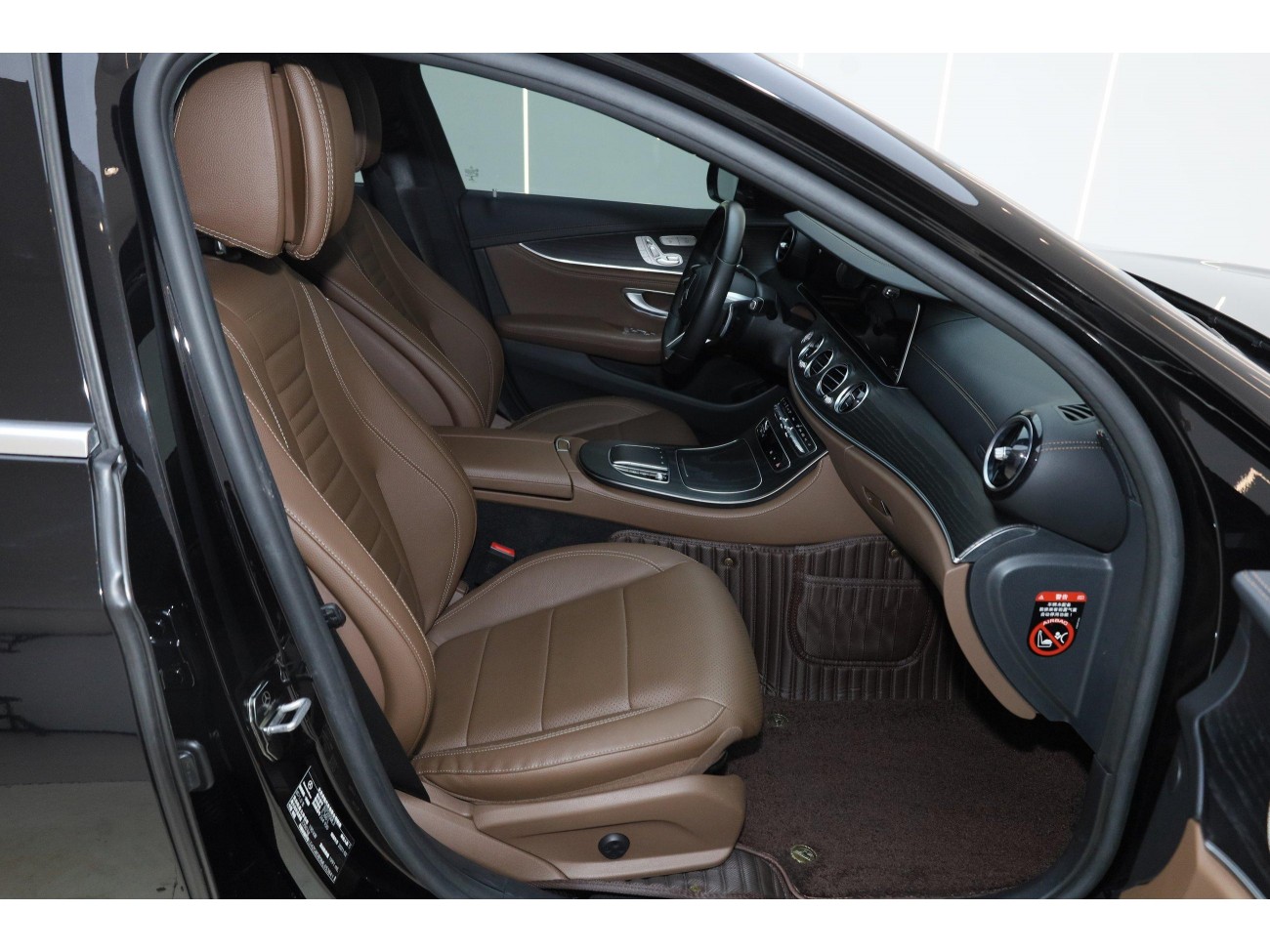 Mercedes-Benz E 300 L 2021