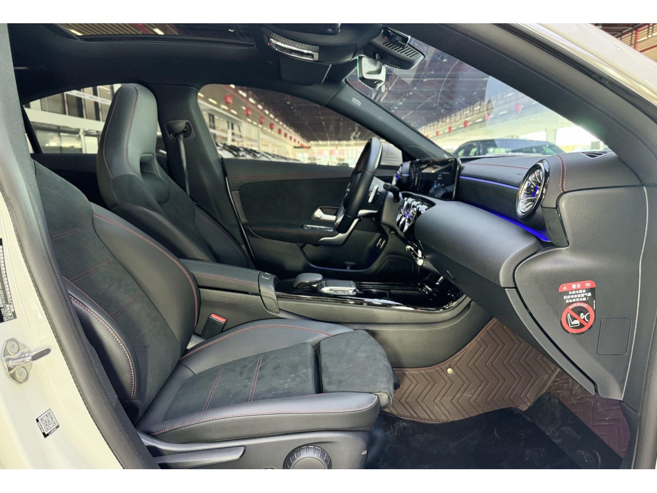 Mercedes-Benz CLA 200 2021