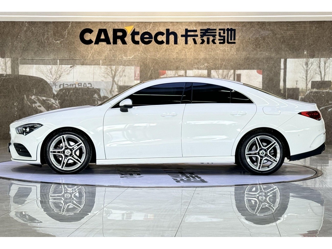 Mercedes-Benz CLA 200 2021