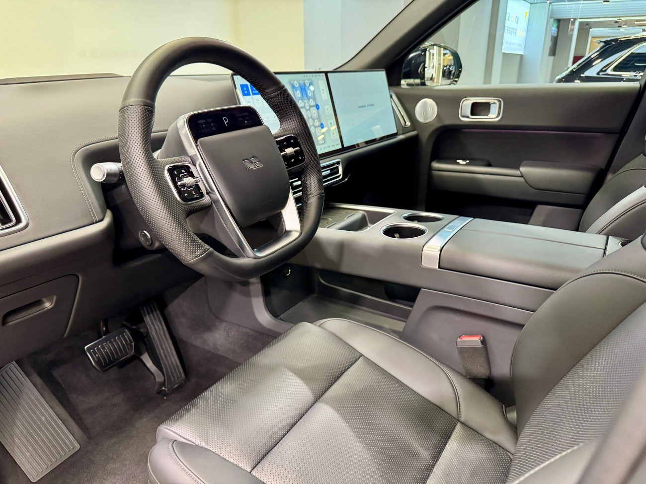 Li Auto L9 2025