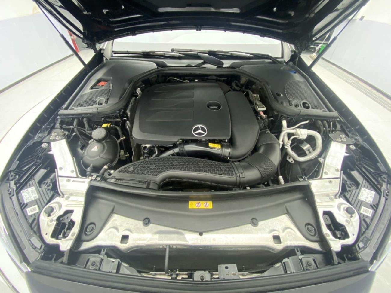 Mercedes-Benz E 260 L 2023