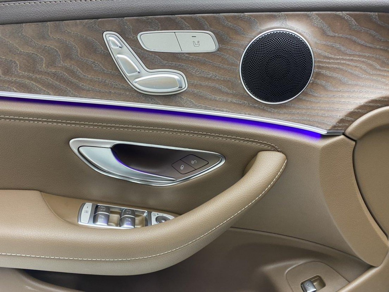 Mercedes-Benz E 260 L 2023