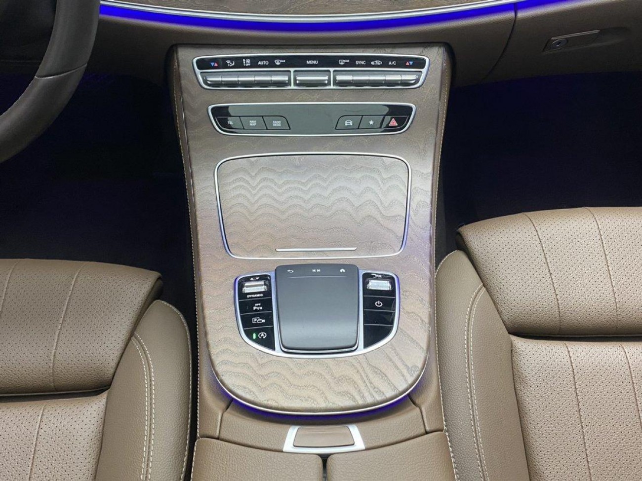 Mercedes-Benz E 260 L 2023