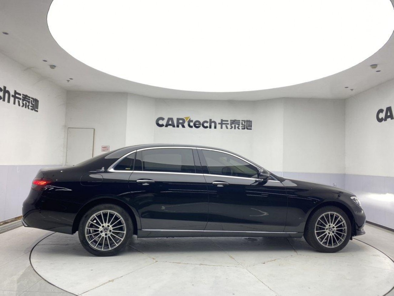Mercedes-Benz E 260 L 2023
