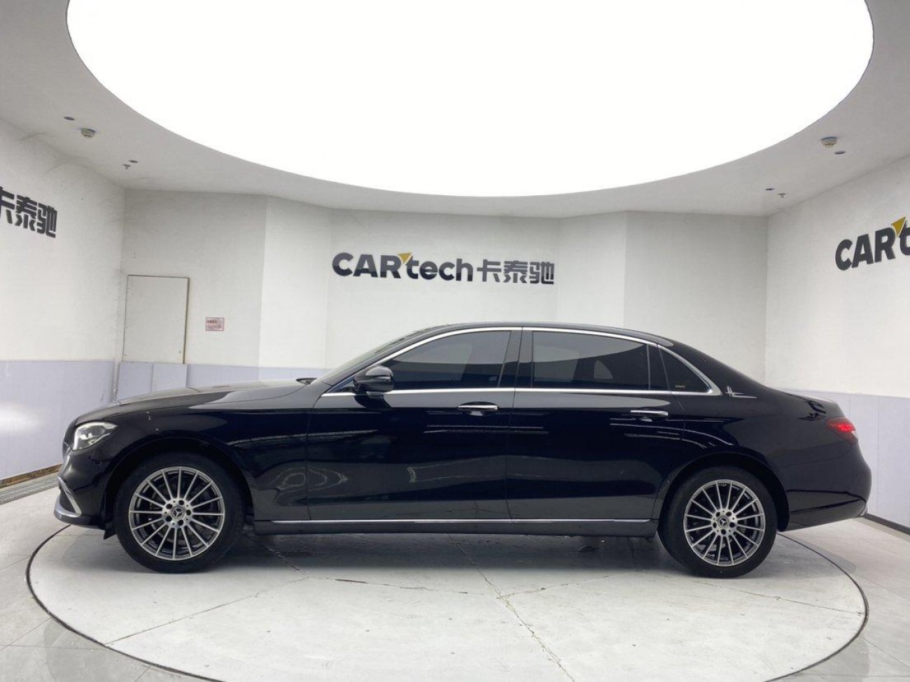 Mercedes-Benz E 260 L 2023