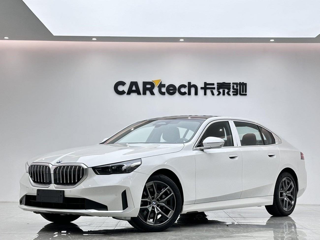 BMW 530Li 2024