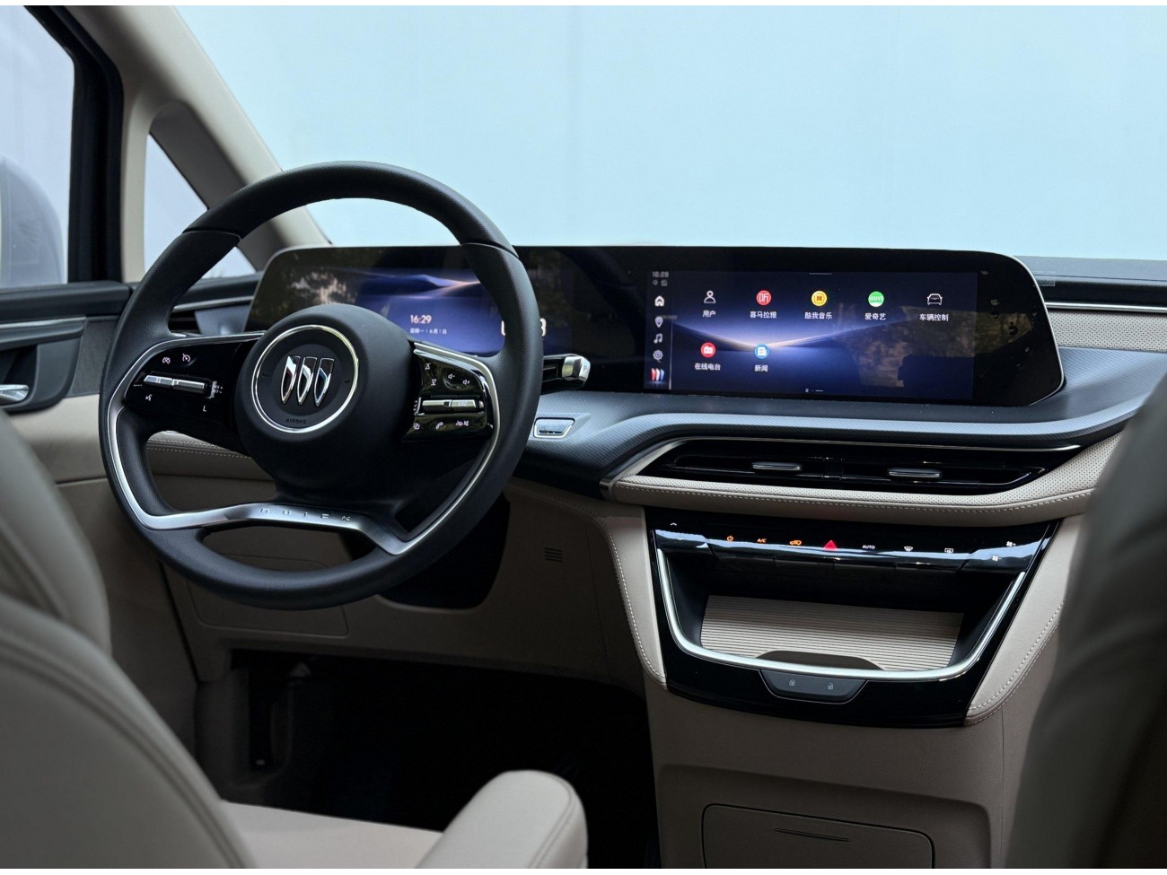 Buick GL8 2025