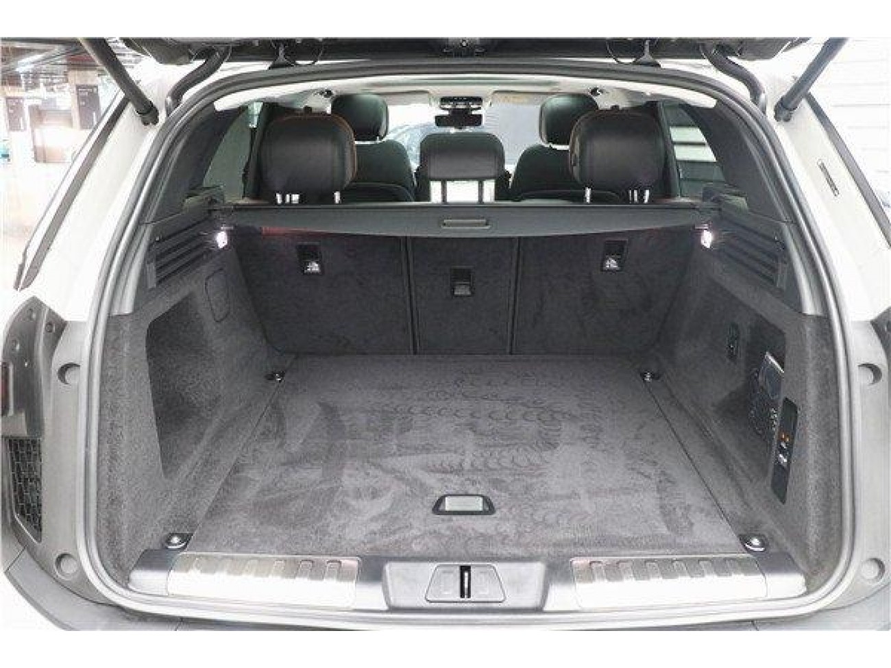 Land Rover Range Rover Sport 2024