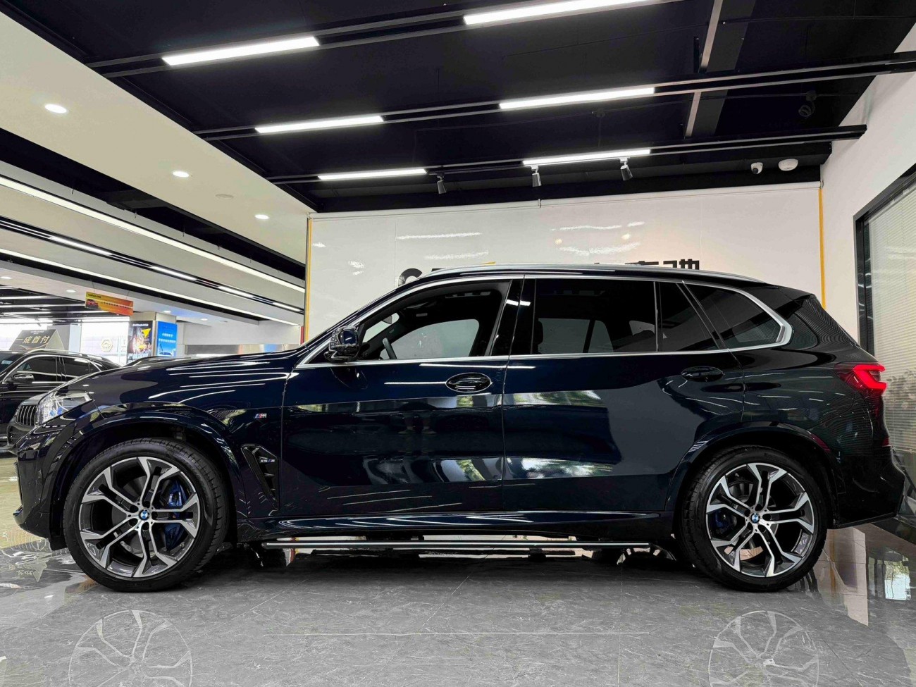 BMW X5 2023