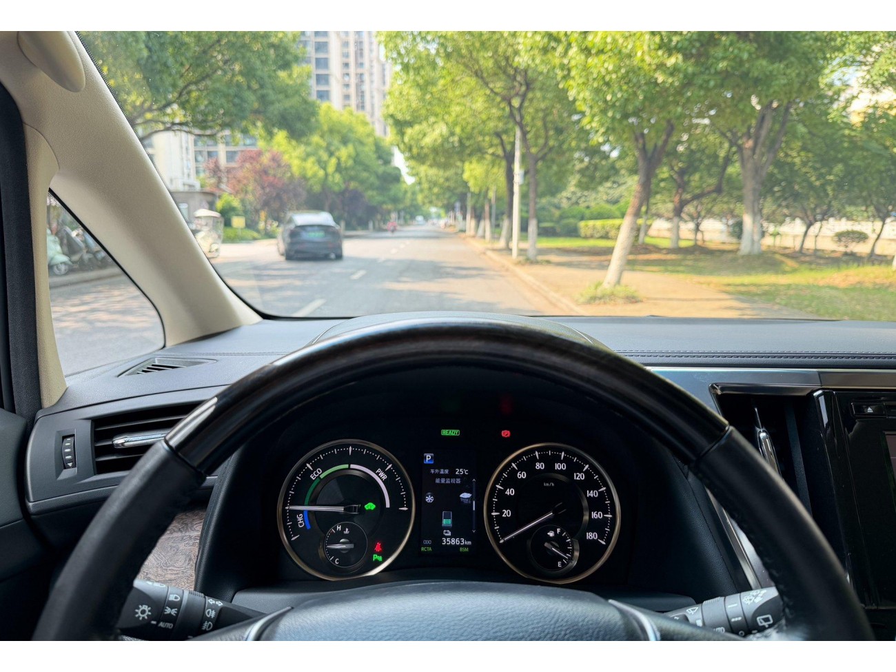 Toyota Vellfire 2019