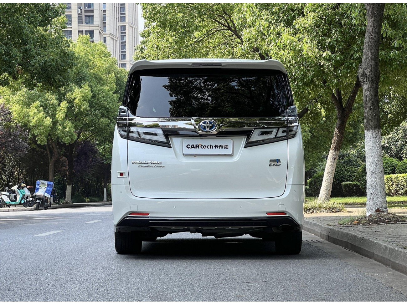 Toyota Vellfire 2019