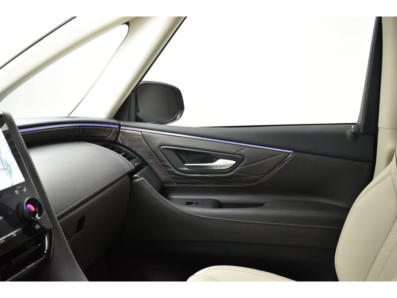 Toyota Alphard 2024