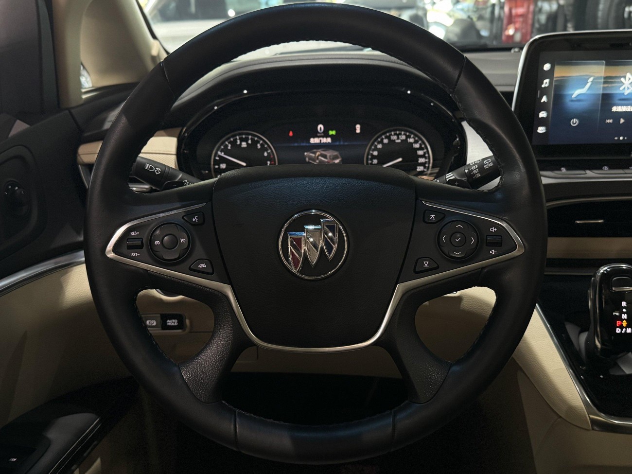 Buick GL8 2023