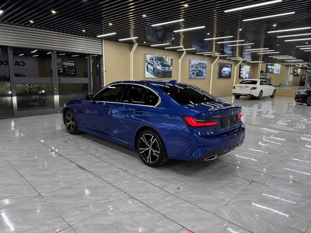 BMW 325i 2021