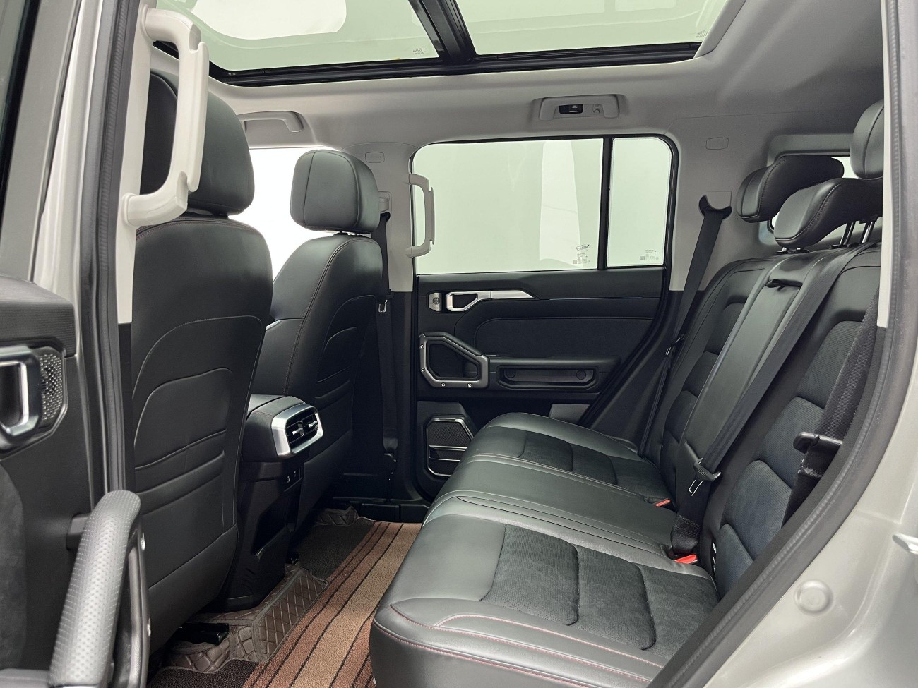 Jetour Traveller 2024